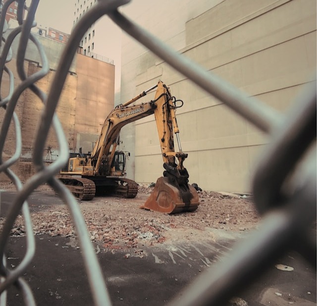 how 803 cheap movers demolition works